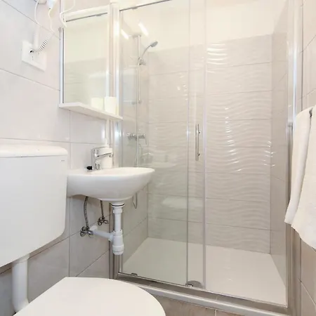 Beach Rooms Split Podstrana Exterior foto