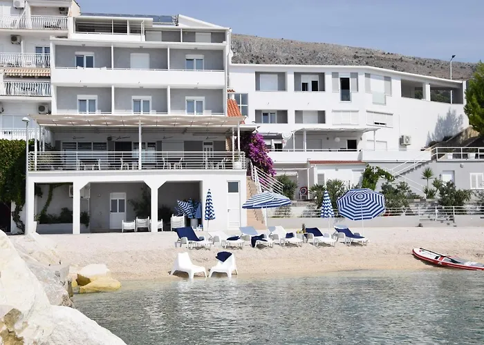 Beach Rooms Split