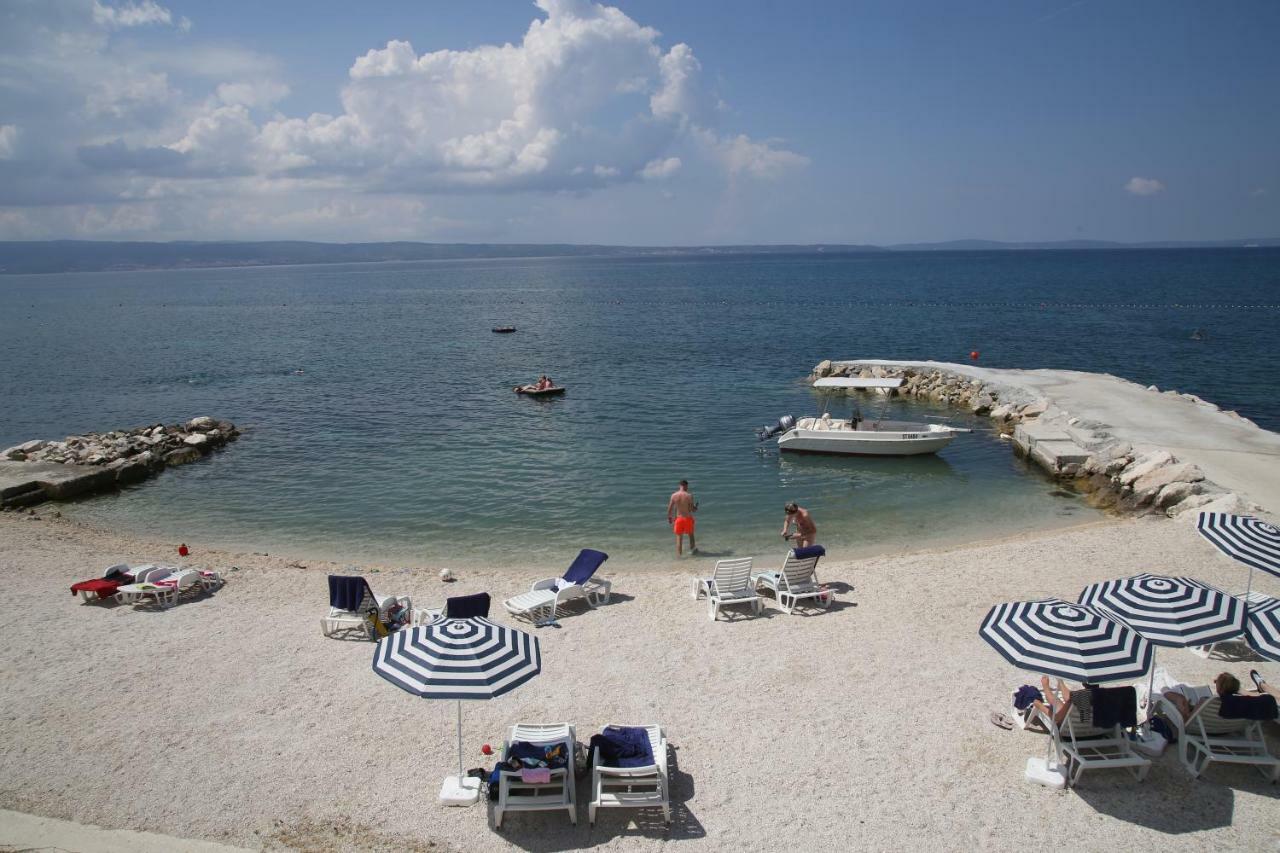Beach Split Nocleg ze śniadaniem 3*